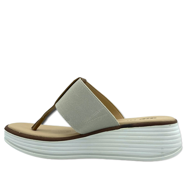 Sandalias Renata Valeria Beige